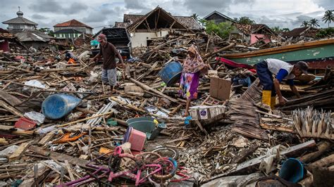 photos of tsunami damage.